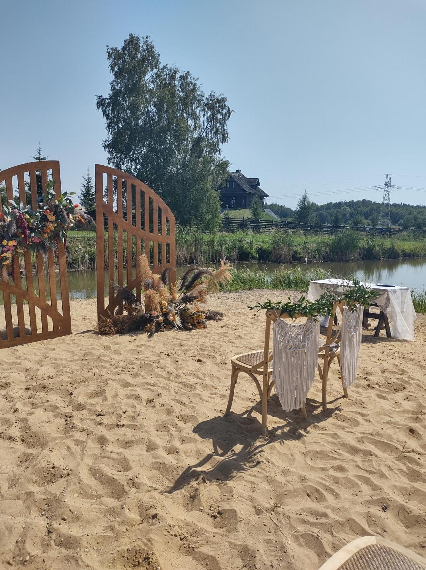Dom Nad Rozlewiskiem Zamość Exteriör bild